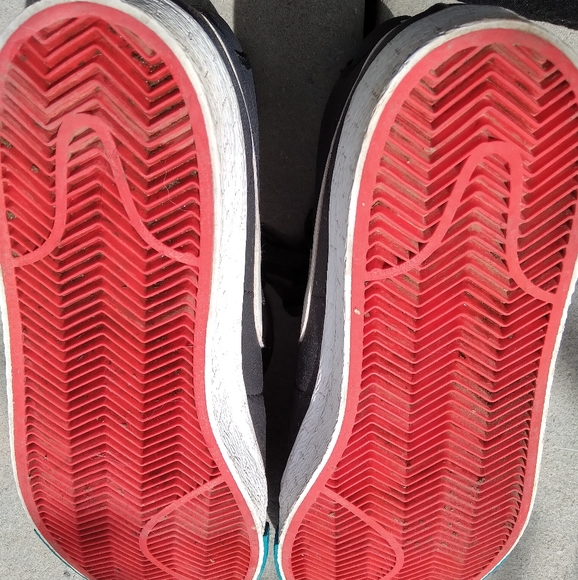 Nike sneakers Lady legends crew Size 12 - Picture 8 of 9